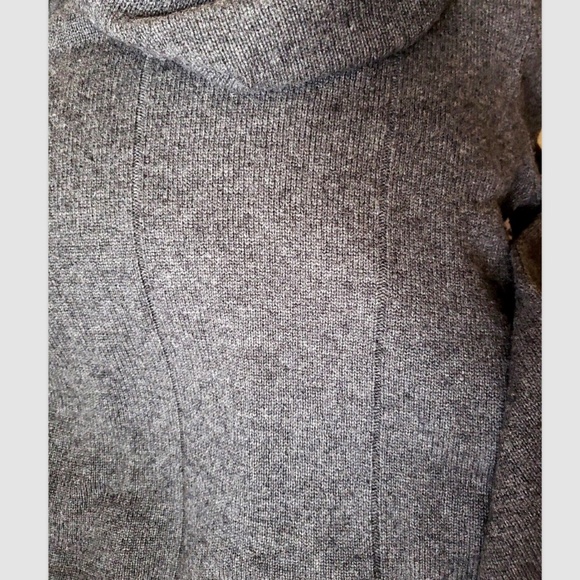WENDY B Cashmere Sweater M Cowl Turtleneck Grey Double Seam Front Bell Sleeves - Picture 11 of 11